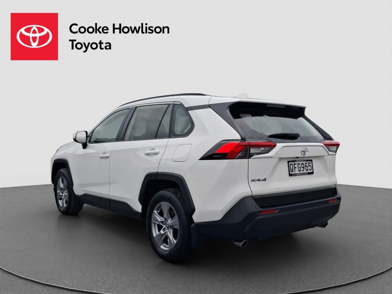 2023 Toyota RAV4 GX 2.0L image 4