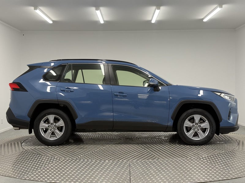 2023 Toyota RAV4 GX 2.0P image 2