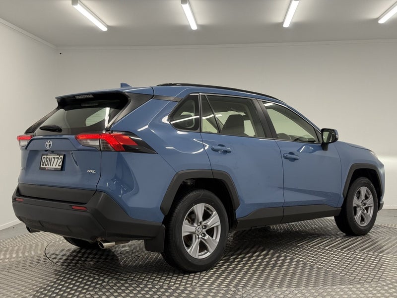 2023 Toyota RAV4 GX 2.0P image 3