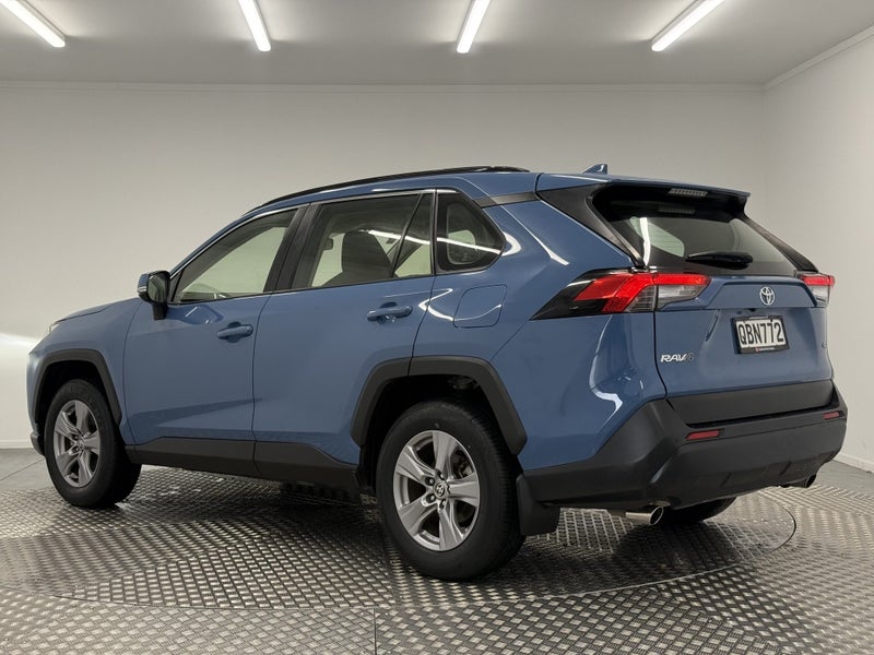 2023 Toyota RAV4 GX 2.0P image 5