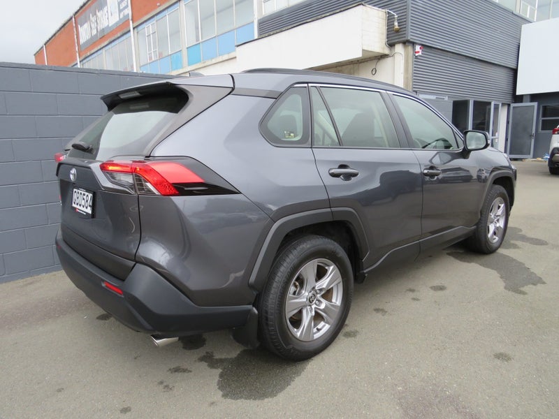 2023 Toyota RAV4 GX 2.0P image 5