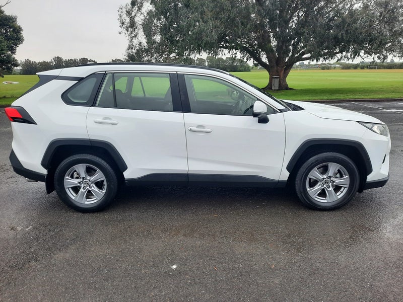 2023 Toyota RAV4 GX 2.0P CVT Automatic FWD SUV image 3