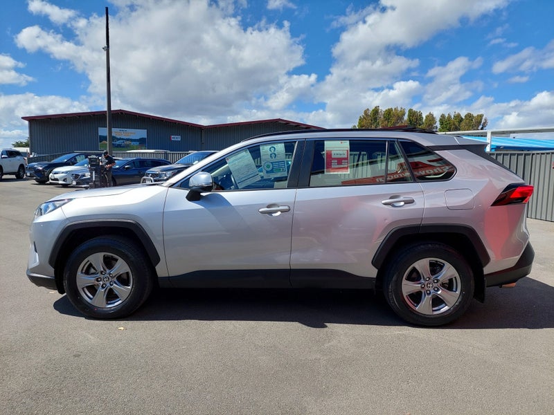 2023 Toyota RAV4 GX 2.0P CVT FWD Automatic SUV image 5