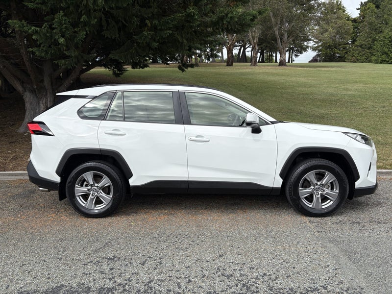 2023 Toyota RAV4 GX 2.0P CVT FWD SUV/5D/5S image 3