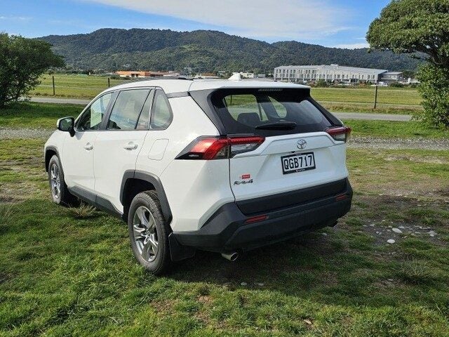2023 Toyota RAV4 GX 2.0P CVT FWD SUV/5D/5S (MXT... image 4