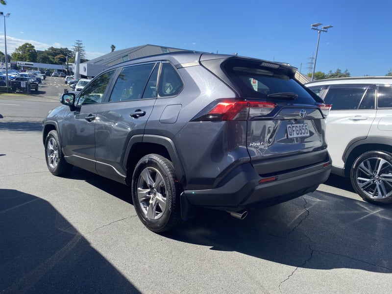 2023 Toyota RAV4 GX 2.0P SUV image 3