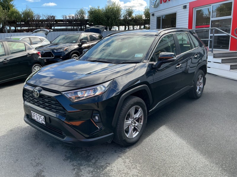 2023 Toyota RAV4 GX 2.0Petrol CVT FWD SUV image 3