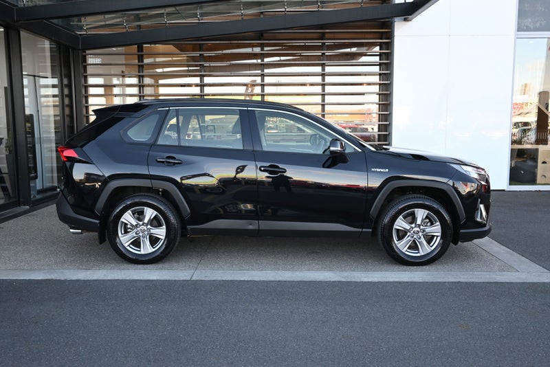 2023 Toyota RAV4 GX 2.5 Petrol Hybrid AWD SUV image 5