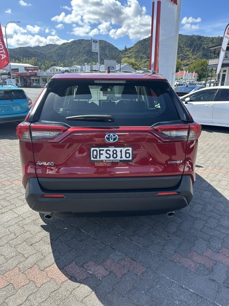 2023 Toyota RAV4 GX 2.5P HV ECVT AWD SUV/5D/5S - image 5