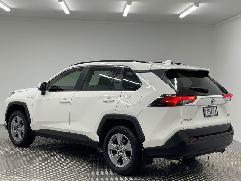 2023 Toyota RAV4 GX 2.5P Hybrid AWD image 5