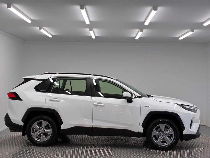 2023 Toyota RAV4 GX 2.5P Hybrid AWD image 2