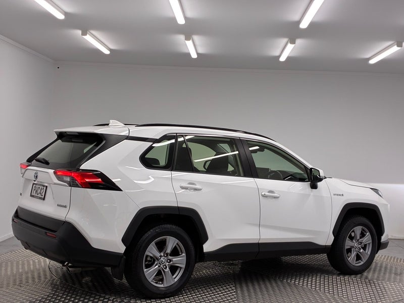 2023 Toyota RAV4 GX 2.5P Hybrid AWD image 3