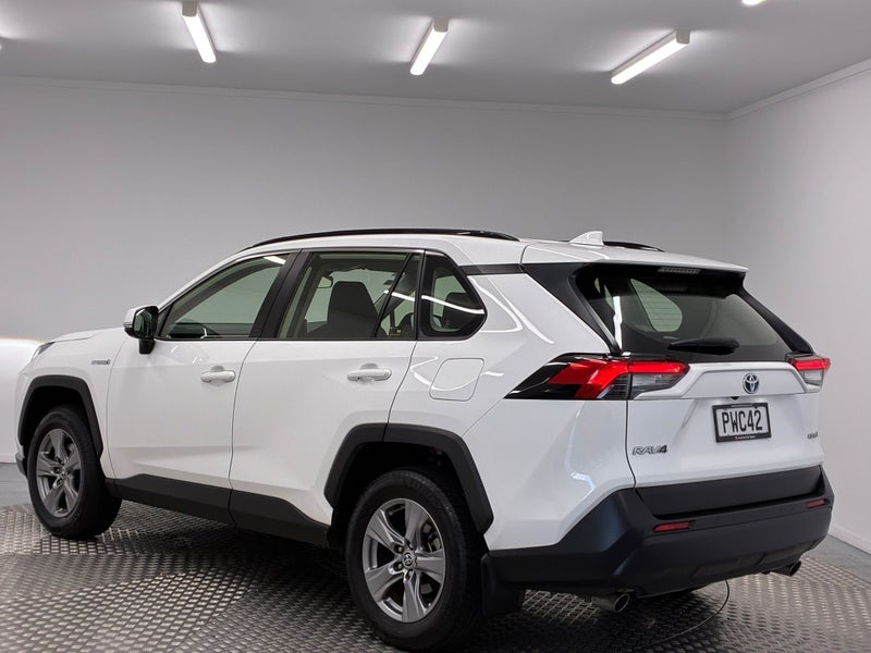 2023 Toyota RAV4 GX 2.5P Hybrid AWD image 5
