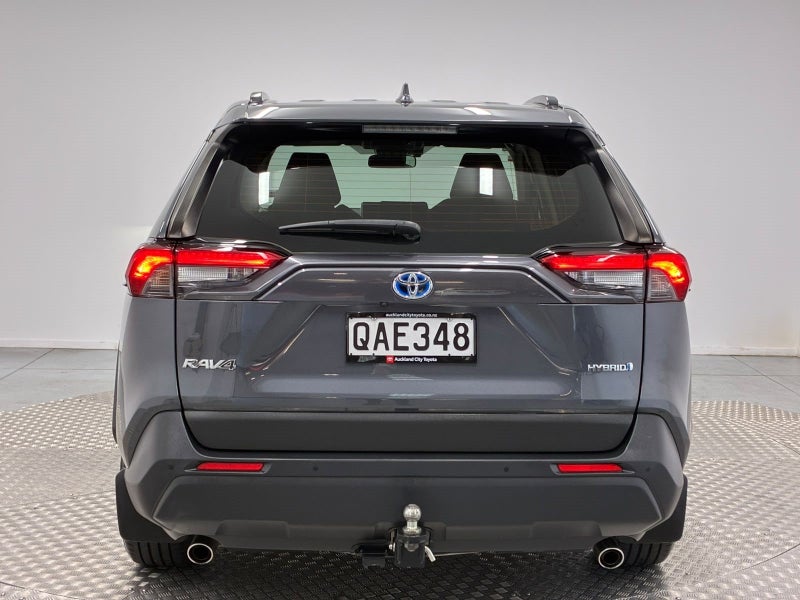 2023 Toyota RAV4 GX 2.5P Hybrid AWD image 4