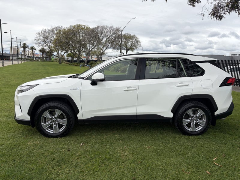 2023 Toyota RAV4 GX 2.5P Hybrid AWD Automatic SUV image 5