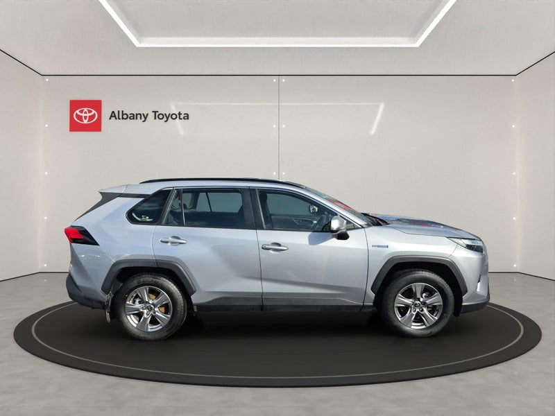2023 Toyota RAV4 GX 2.5PH/4WD/HD image 2