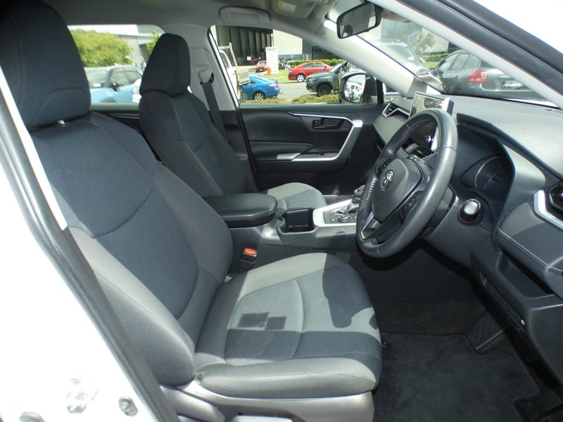 2023 Toyota RAV4 GX Hybrid AWD image 2