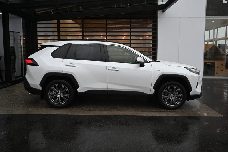 2023 Toyota RAV4 GXL 2.5 Petrol Hybrid AWD SUV image 5