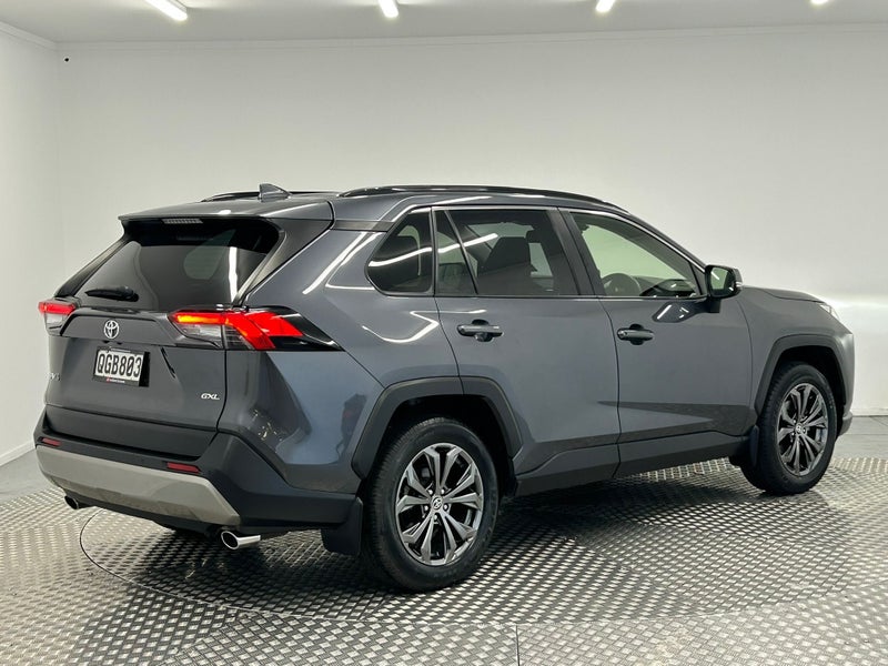 2023 Toyota RAV4 GXL 2.5P image 3