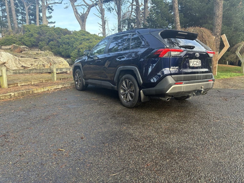 2023 Toyota RAV4 GXL 2.5P image 5
