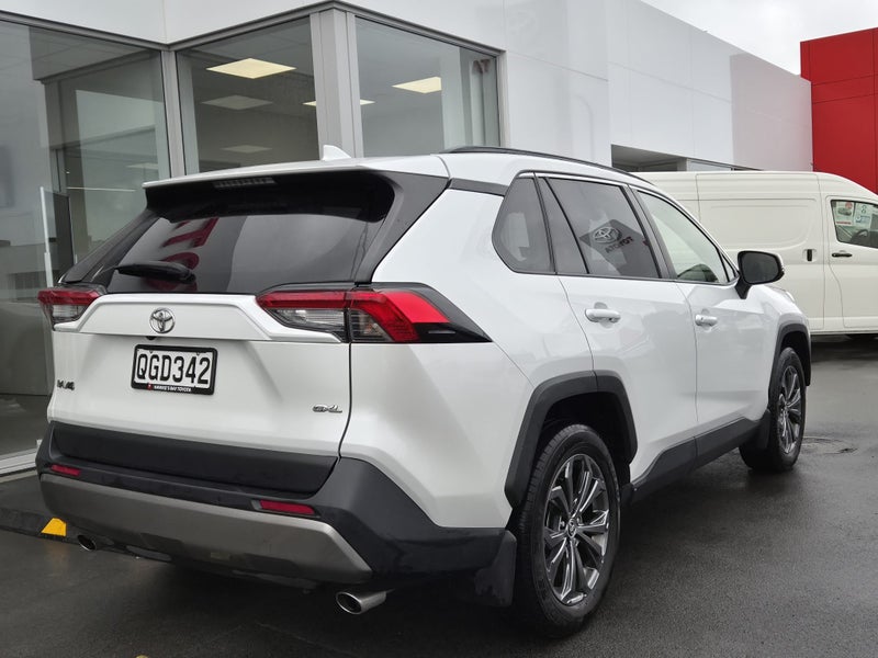 2023 Toyota RAV4 GXL 2.5P AWD Auto image 3