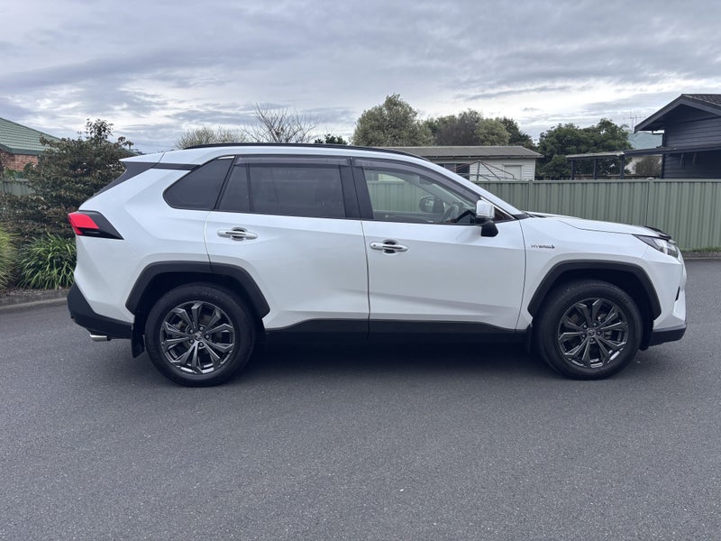 2023 Toyota RAV4 GXL 2.5P HV ECVT AWD SUV/5D/5S... image 2