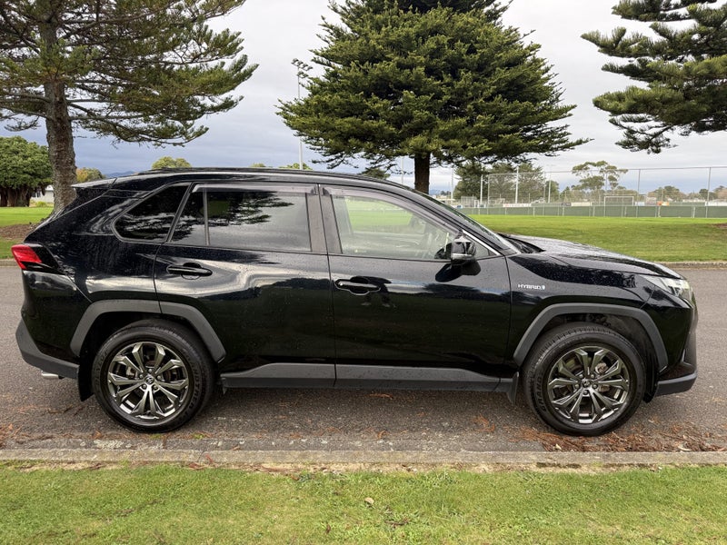 2023 Toyota RAV4 GXL 2.5P Hybrid AWD Automatic SUV image 2