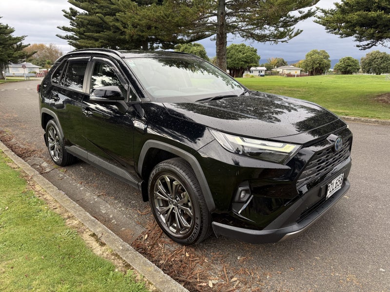 2023 Toyota RAV4 GXL 2.5P Hybrid AWD Automatic SUV image 4
