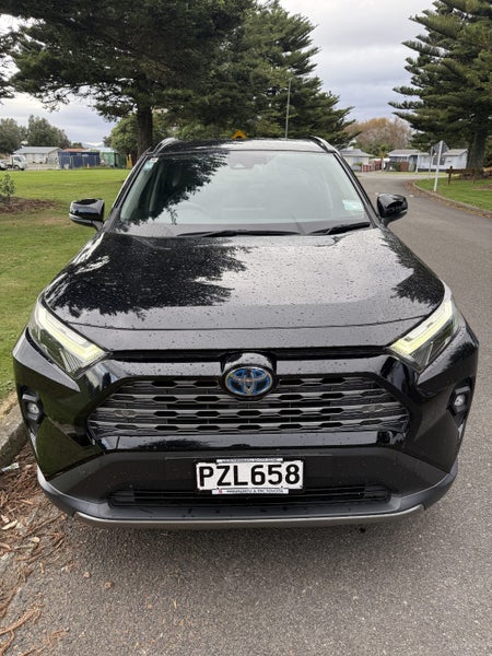 2023 Toyota RAV4 GXL 2.5P Hybrid AWD Automatic SUV image 5