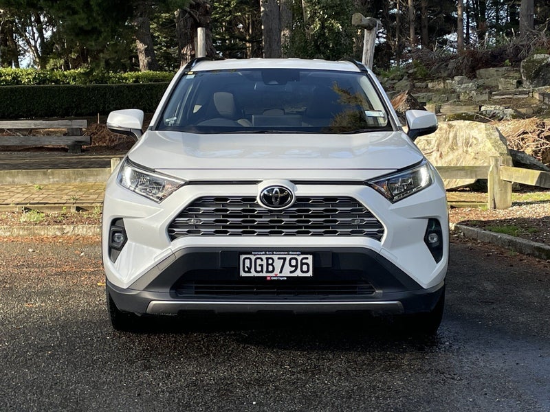 2023 Toyota RAV4 GXL AWD image 2