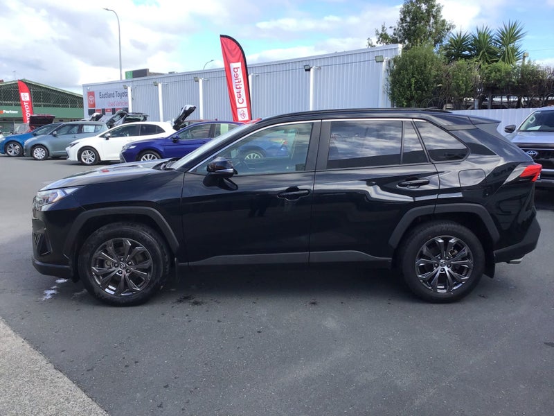 2023 Toyota RAV4 GXL Petrol SUV image 5