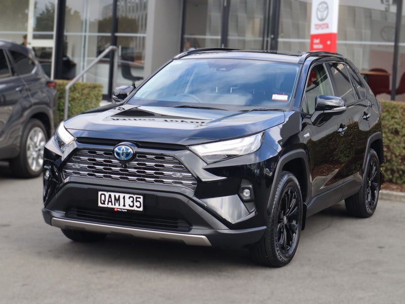 2023 Toyota RAV4 Limited 2.5 LITRE PETROL HYBRI... image 3