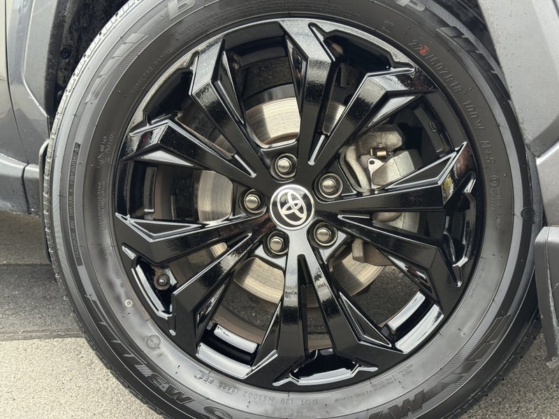 2023 Toyota RAV4 Limited 2.5P HV ECVT AWD - CER... image 3