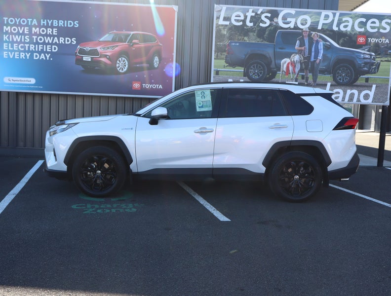 2023 Toyota RAV4 Limited 2.5P HV ECVT AWD SUV/5... image 2