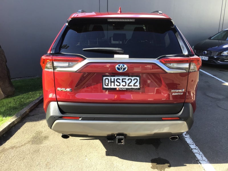 2023 Toyota RAV4 Limited 2.5P Hybrid NZ New image 3