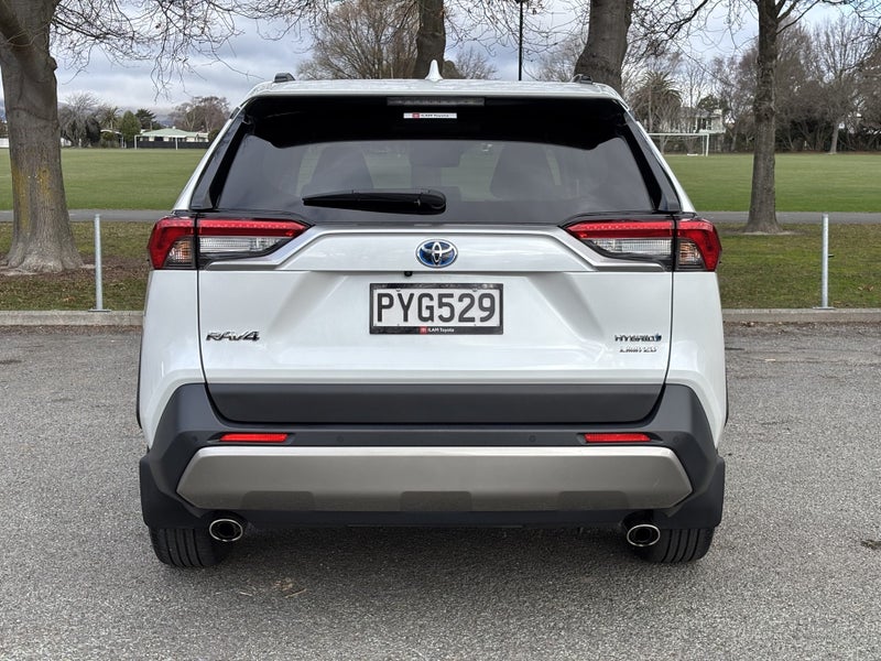 2023 Toyota RAV4 Limited 2.5Ph/4Wd/Hd image 4