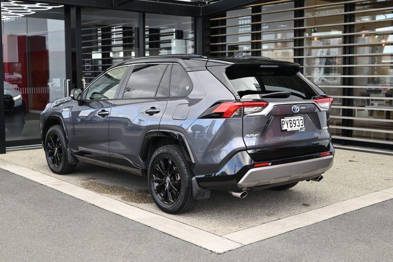 2023 Toyota RAV4 XSE 2.5 Petrol Hybrid AWD SUV image 2