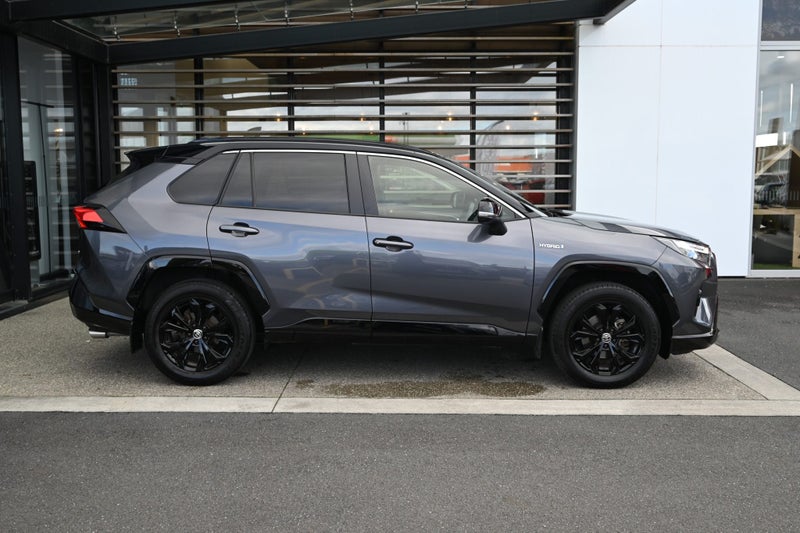 2023 Toyota RAV4 XSE 2.5 Petrol Hybrid AWD SUV image 5