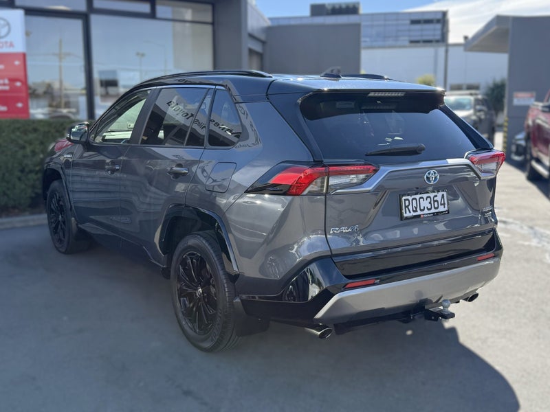 2023 Toyota RAV4 XSE 2.5L HYBRID AWD SUV image 5