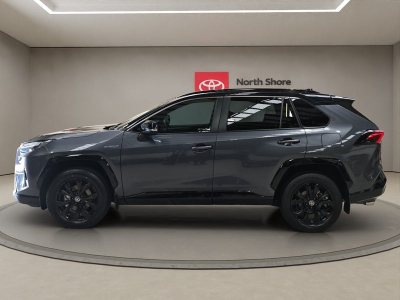 2023 Toyota RAV4 XSE 2.5L Hybrid AWD SUV image 4
