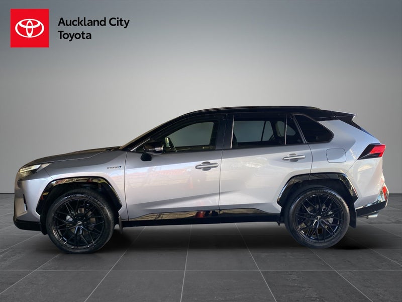 2023 Toyota RAV4 XSE 2.5P HV ECVT AWD SUV image 4
