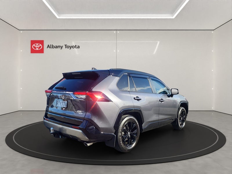 2023 Toyota RAV4 XSE 2.5P HV ECVT AWD SUV/5D/5S... image 3