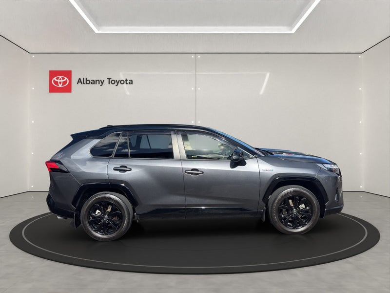 2023 Toyota RAV4 XSE 2.5P HV ECVT AWD SUV/5D/5S... image 2