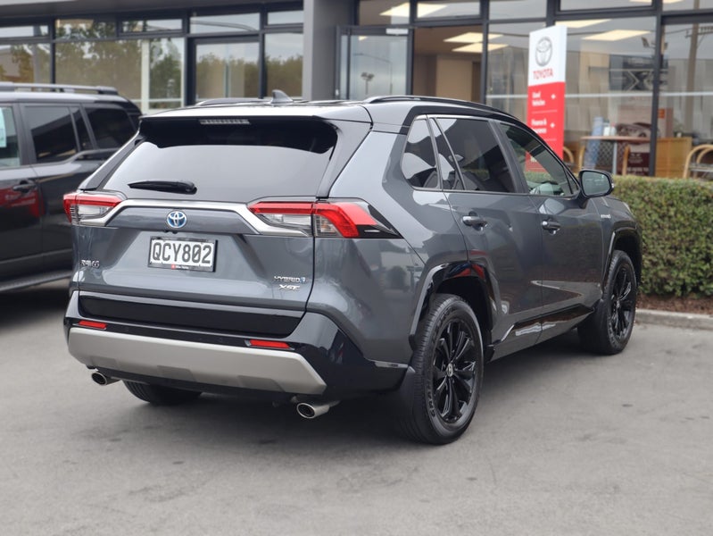 2023 Toyota RAV4 XSE AWD/4WD, Leather image 5