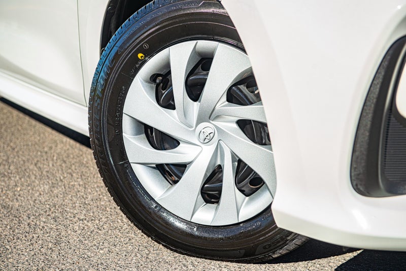 2023 Toyota Yaris 1.5 Hybrid X 5 Dr Hatch CVT 2WD image 4