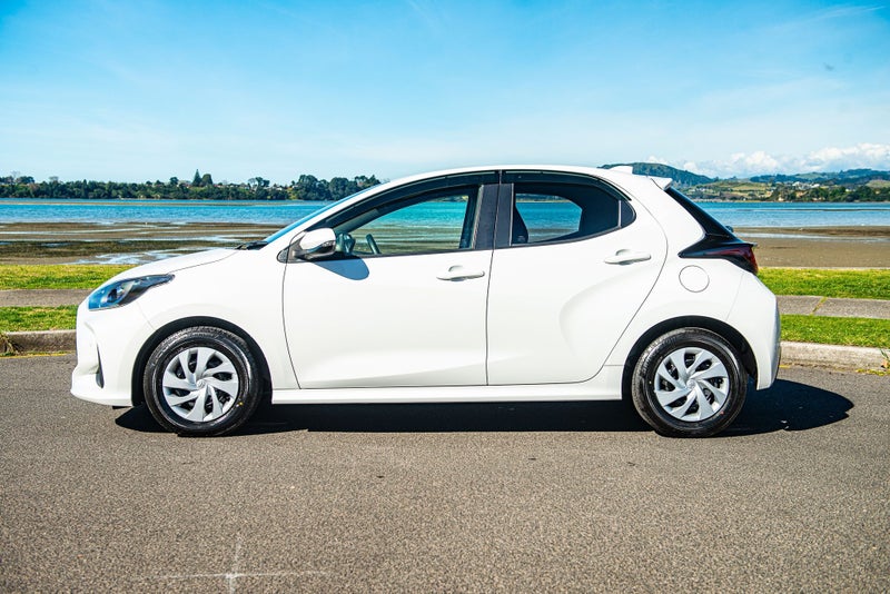 2023 Toyota Yaris 1.5 Hybrid X 5 Dr Hatch CVT 2WD image 5