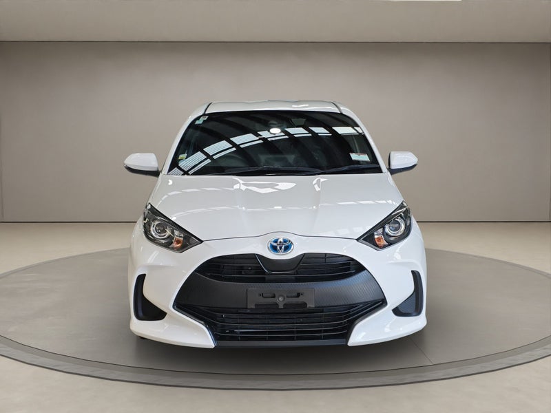2023 Toyota Yaris 1.5L Hybrid X 2WD Hatchback image 2