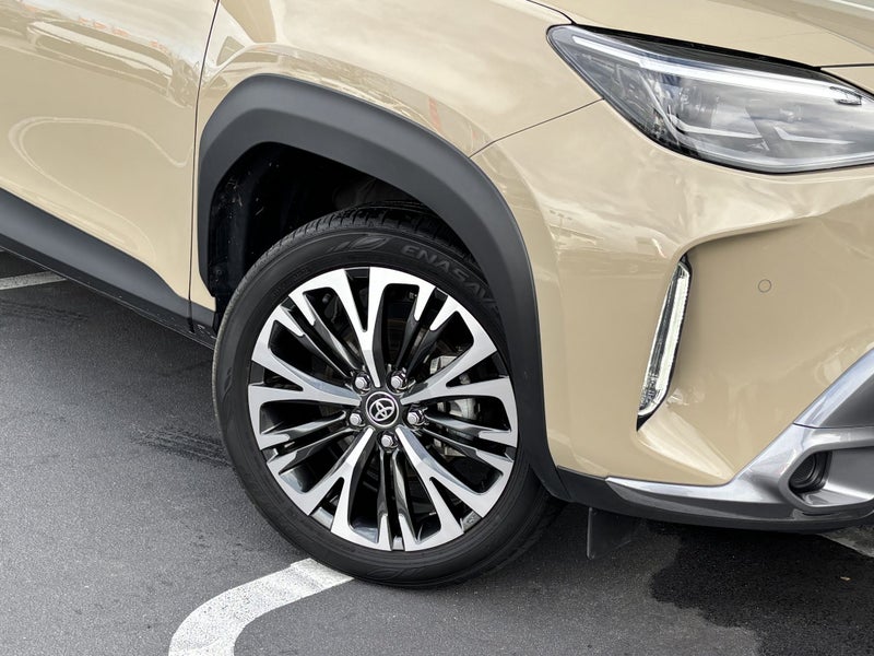 2023 Toyota Yaris Cross 1.5 Hybrid ADVENTURE ED... image 5