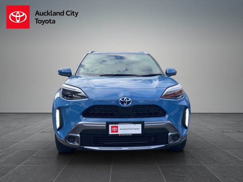 2023 Toyota Yaris Cross 1.5 Hybrid Z Adventure... image 2