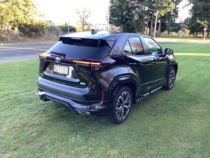2023 Toyota Yaris Cross 1.5L Hybrid Electric Ve... image 5